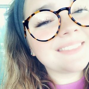 Meet your Posher, Haley